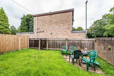 5 bedroom house to rent, Forsythia Garden, Nottingham NG7