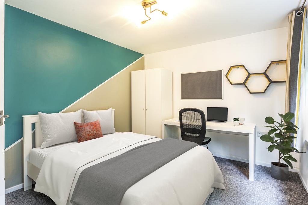 5 forsythia garden-9