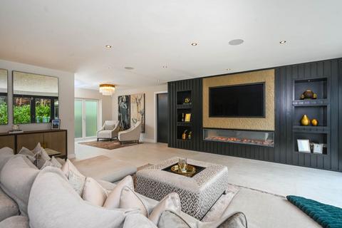 5 bedroom detached house for sale, Victoria Road, Formby