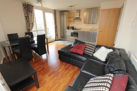 Aspect 14, Elmwood lane