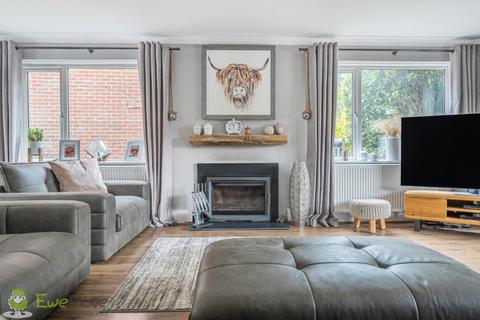undefined, Pelican Road, Tadley RG26