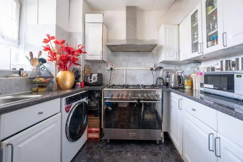 Freeman House, Clapham Park, London, SW2