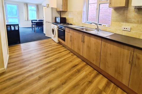 5 bedroom semi-detached house to rent, Burgess Road, Hampshire SO16