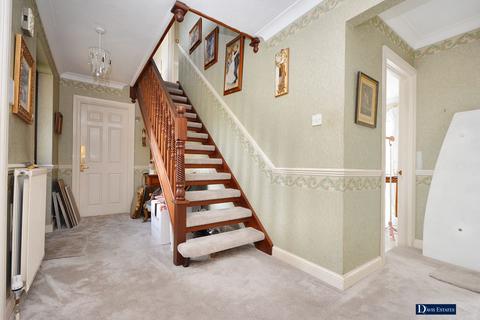 undefined, Tyle Green, Emerson Park, Hornchurch, RM11
