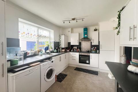 3 bedroom terraced house for sale, Durban Road, Patchway, Bristol, BS34