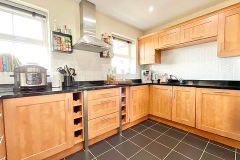 38 Ashbourne Drive, Weston, Crewe, CW2 5FY