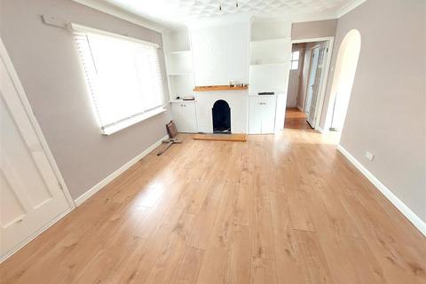 3 bedroom bungalow for sale, The Oval, Dymchurch