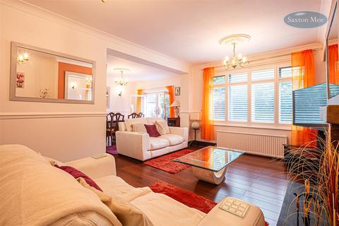 6 Helliwell Lane, Deepcar, Sheffield, S36 2QH