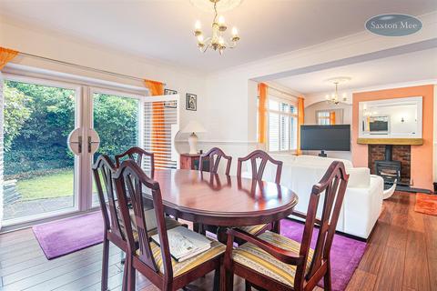 6 Helliwell Lane, Deepcar, Sheffield, S36 2QH