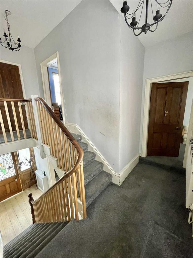 Stairs/landing