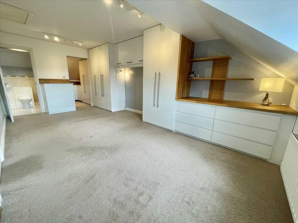 Bedroom no. 1
