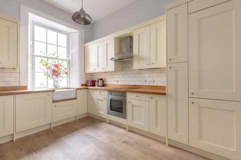 4b Forth Street, North Berwick, EH39 4HY