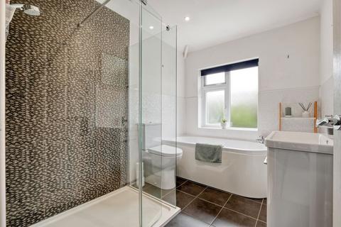 3 bedroom semi-detached house for sale, Rednal Road, Birmingham, B38