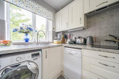 2 bedroom apartment for sale, Flat 213 The Cedars, Abbey Foregate, Shrewsbury, SY2 6BY