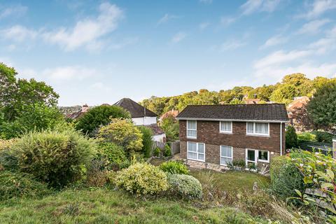 undefined, Byron Avenue, Coulsdon, CR5 2JS