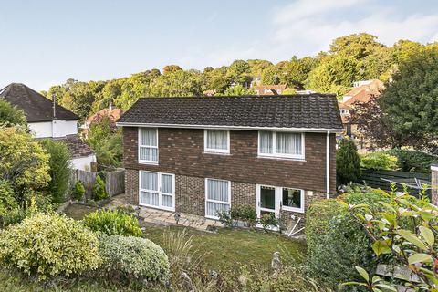 3 bedroom detached house for sale, Byron Avenue, Coulsdon, CR5 2JS