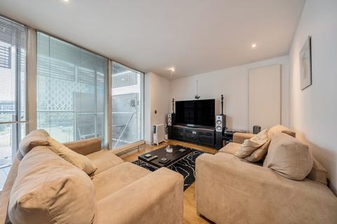 undefined, The Quays, Salford, Greater Manchester