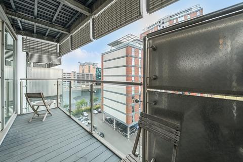 undefined, The Quays, Salford, Greater Manchester