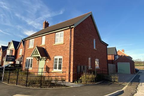 4 bedroom detached house for sale, Southwold Road, Market Rasen, LN8