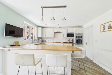 5 bedroom detached house for sale, Brewers End, Bishop's Stortford CM22
