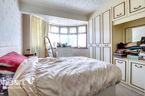 247 Warren Drive, Hornchurch, RM12 4PL