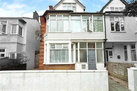 4 bedroom semi-detached house for sale, Westborough Road, Westcliff-on-Sea, Essex