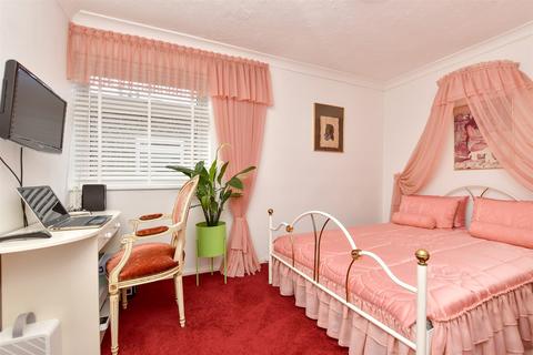 3 bedroom apartment for sale, Orchard Road, Bromley, Kent