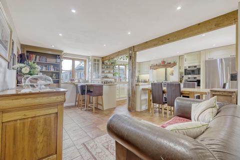 4 bedroom detached house for sale, Little Gregories Lane, Theydon Bois, CM16