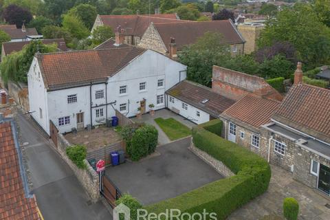 undefined, Warmsworth, South Yorkshire DN4