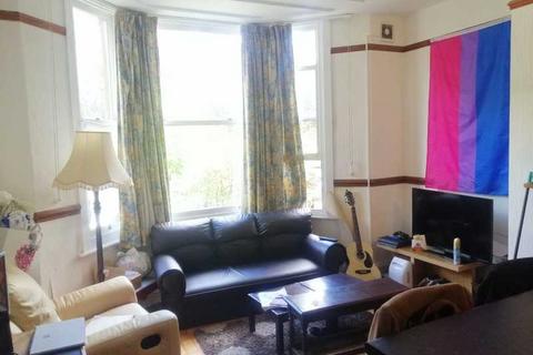 undefined, Ninian Road, Cardiff, CF23
