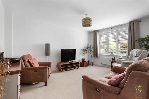 4 bedroom detached house for sale, Taylor Gardens, Evesham WR11