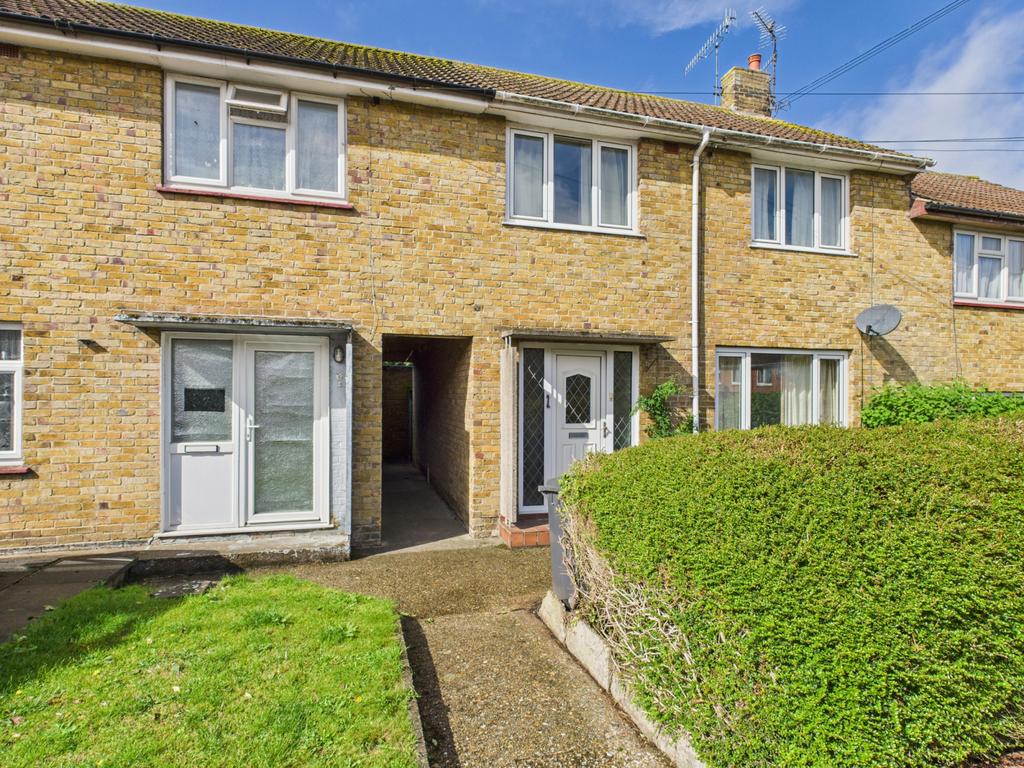 4 Bristol Road, Canterbury, Kent, CT1 3 QN