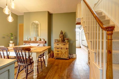 3 bedroom end of terrace house for sale, Alexandra Street, Blandford Forum