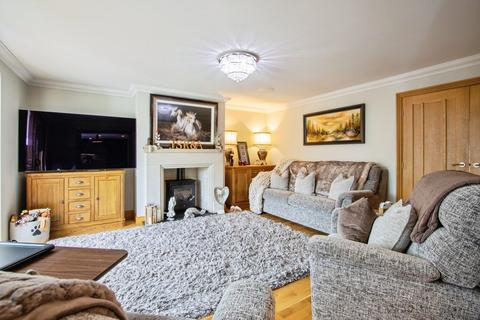 4 bedroom detached house for sale, Ash Grove, Wakefield WF3