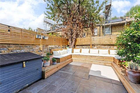 undefined, Kingsley Street, London, SW11