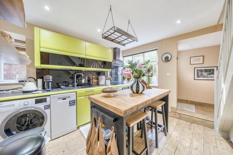 undefined, Middleton Cheney,  Banbury,  Oxfordshire,  OX17