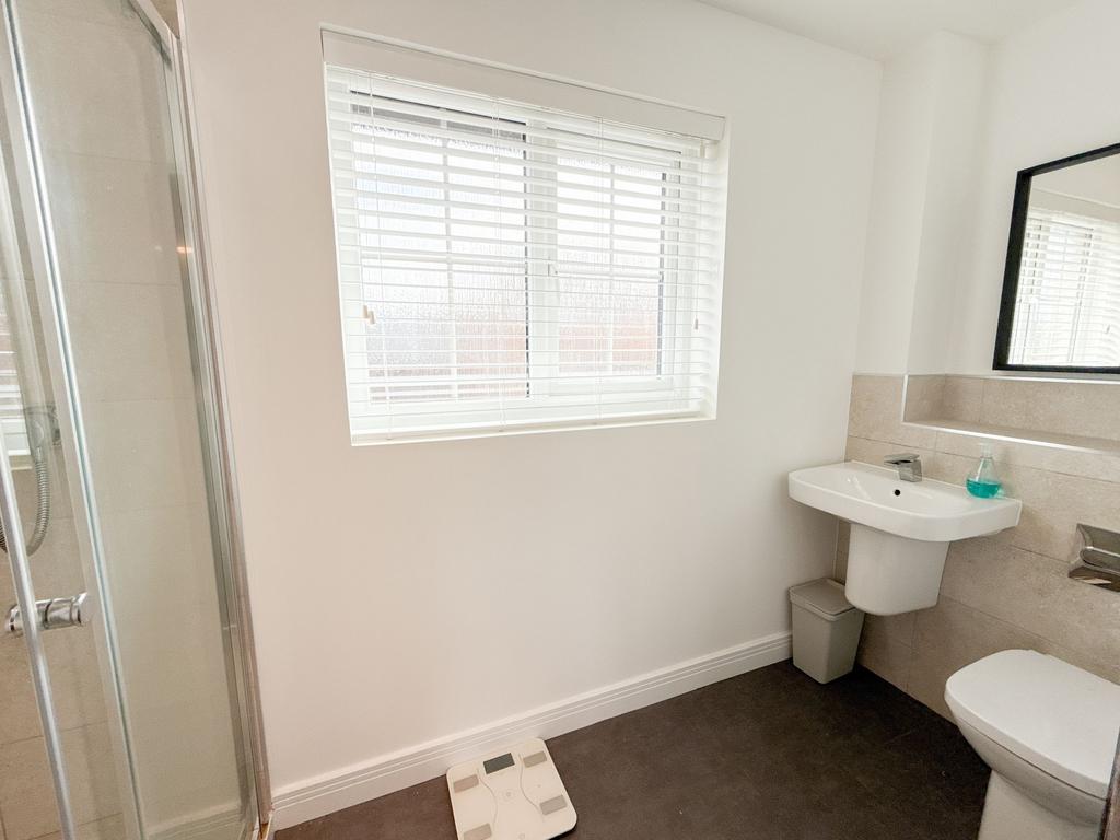 En Suite Shower Room