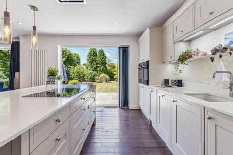 undefined, Tring Road, Dunstable, LU6