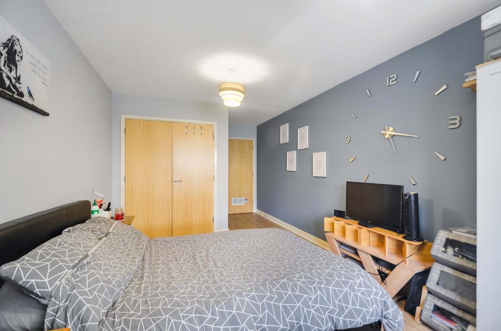 Bedroom (4).jpg