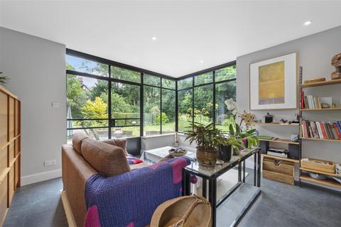 undefined, Southside Common, Wimbledon Village, SW19