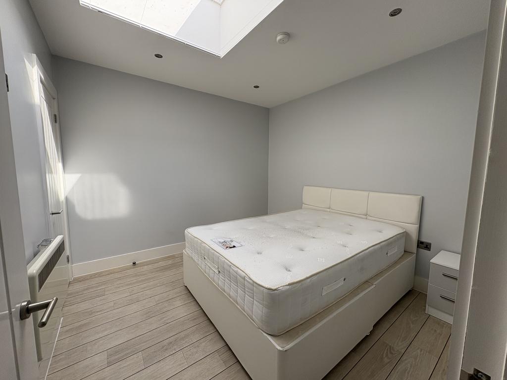 Apartment in Manchester, Central Retail District, City Centre - View 3