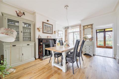 5 bedroom semi-detached house for sale, Pine Grove, Penenden Heath, Maidstone