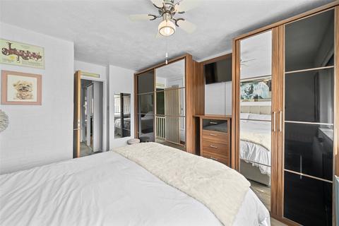 66 Chatsworth Road, Dartford, DA1 5AT