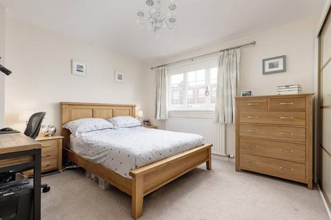 1 Braehead Row, Edinburgh, EH4 6BR