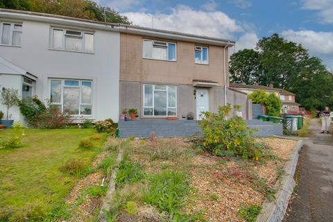 undefined, GUIDE PRICE £250,000-£275,000! BITTERNE! STUNNING KITCHEN DINER! LARGE REAR GARDEN!