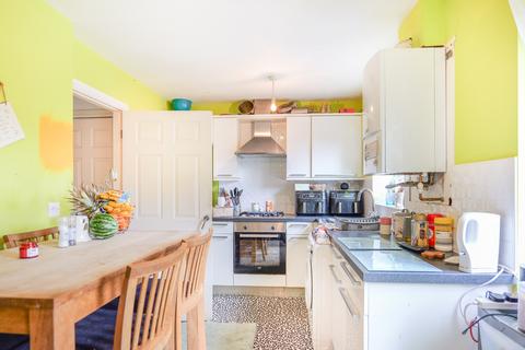 27 Alder Grove, Ingol, Preston, PR2 7DW