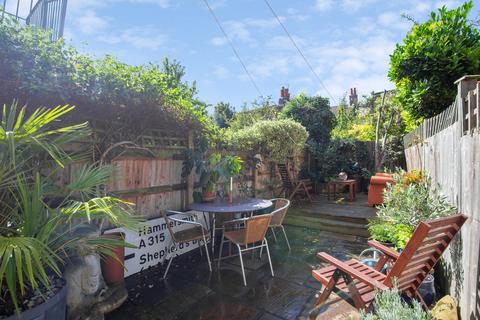 83 Hartswood Road, London, W12 9NG