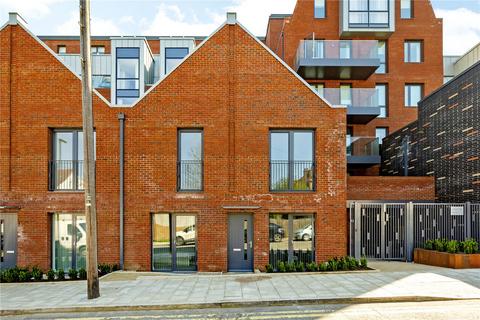 1 bedroom apartment to rent, Blairderry Road, London, SW2