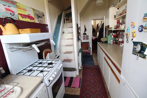 2 bedroom terraced house for sale, Lime Street, Haworth, Keighley, BD22