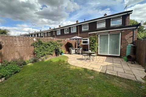 undefined, Howard Agne Close, Bovingdon HP3